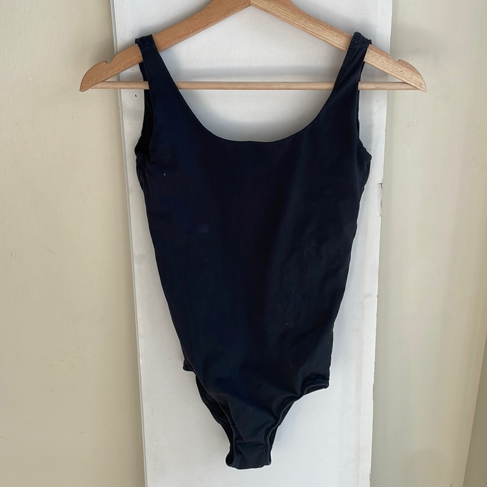 XXS EVERLANE Ballet back bodysuit 🖤